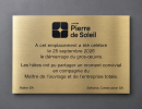 Plaque comm&eacute;morative avec gravure personnalis&eacute;e